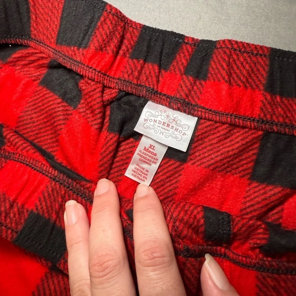 Wondershop XL men’s sleepwear Red and Black Plaid Pajama Pants